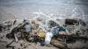 Tumpukan Sampah Plastik Rusak Lingkungan dan Keindahan Pantai Pink Lombok - Bagian 3