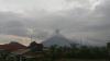 Sinabung Erupsi, Semburkan Abu Vulkanis Setinggi 700 Meter