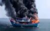Video 13 Awak Lompat ke Laut saat Kapal Terbakar di Perairan Asahan