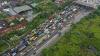 Penampakan Ribuan Kendaraan Terjebak Macet hingga 8 Km di Tol Cikupa - Bagian 2