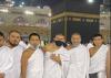 Viral Penampakan Khabib Nurmagomedov Umrah Bersama Keluarga
