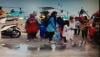 Viral, Air Pasang Terjang Pantai Batu Bintang Sukabumi saat Pengunjung Ramai