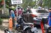 Mobil Tabrak Motor usai Terobos Lampu Merah Ternyata Milik Pejabat Utama Polda Jatim 