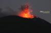 Gunung Ile Lewotolok Erupsi Disertai Lontaran Lava Pijar dan Gemuruh