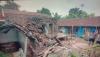 Tertimpa Pohon Tumbang, Rumah Warga di Sukabumi Hancur