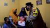Kapolres Pekalongan Beri Bantuan Anak Yatim yang Orang Tuanya Meninggal karena Covid-19