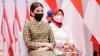 Wamenparekraf Angela Tanoesoedibjo Pakai Baju Kurung Manik Modifikasi saat Upacara HUT RI - Bagian 2