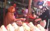 Harga Ayam di Palembang Turun, Pedagang: Pembeli Tetap Sepi