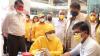 Tinjau Vaksinasi di Jakarta Selatan, Airlangga: Yellow Clinic Telah Vaksinasi 200.000 Orang