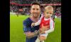 Abadikan Momen Bersejarah, Kiper Reims Bawa Anaknya ke Lapangan Foto Bareng Messi