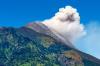 Merapi Keluarkan Awan Panas Sejauh 2,5 Km ke Barat Daya
