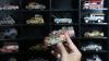Modal Barang Bekas, Perajin Miniatur Mobil Ini Untung Rp60 Juta Setiap Bulan - Bagian 5