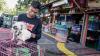 Berburu Hewan Peliharaan di Pasar Barito - Bagian 3