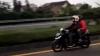 Viral, Gegara Google Maps, Pelajar Boncengan Motor Nyasar Masuk Tol Pasteur Bandung