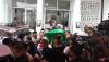 Suasana Haru Pemakaman Vanessa Angel, Dikebumikan Satu Liang bersama Sang Suami - Bagian 4