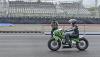 Gaya Presiden Jokowi Naik Kawasaki W175 Jajal Sirkuit Mandalika - Bagian 1