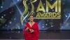 Bergaun Merah dan Putih, Raisa Borong 3 Penghargaan AMI Awards 2021 - Bagian 2