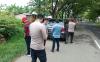 Kepala Ditodong Senpi, Pengunjung Pasar Induk Jakabaring Ini Terdiam Serahkan Motor