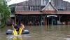 Kawasan Wisata Kuta Bali Terendam Banjir - Bagian 3