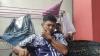 Densus 88 Amankan Sejumlah Handphone saat Geledah Rumah Terduga Teroris di Medan