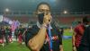 Begini Gaya Kaesang Pangarep, CEO Persis Solo Angkat Trofi Liga 2 - Bagian 3