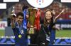 Juara Piala AFF 2020, Ini Foto Kegembiraan Timnas Thailand - Bagian 3
