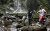 Trail Running bareng Istri, Ganjar Taklukkan Trek Berat Curug Lawe dalam Sejam