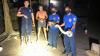 Masuk ke Kandang Ayam, Ular Piton 3 Meter Diamankan Petugas Damkar