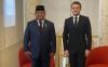 Potret Keakraban Menhan Prabowo dan Presiden Prancis Emmanuel Macron saat Bertemu di Istana Elysee
