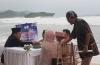 Unik, 6 Pasangan Pengantin Nikah Bareng di Tepi Pantai Krakal Gunungkidul
