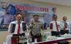 Gerebek Toko Mebel di Palembang, Polisi Sita Ratusan Botol Miras Berbagai Golongan 