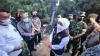 Tinjau Jembatan Ambruk di Probolinggo, Khofifah: Segera Dibangun Pakai BTT Provinsi