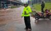 Jakarta Hujan Deras, Jalan TB Simatupang Jaksel Banjir Tak Bisa Dilewati Kendaraan
