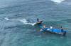 Dramatis, Tim SAR Gunungkidul Selamatkan 6 Wisatawan yang Terseret Ombak Pantai Ngandong 