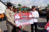 Gubernur Kalteng Pimpin Apel Gabungan Darurat Banjir dan Penyerahan Bansos di Pangkalan Bun