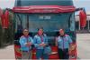  Hebat, Perempuan Cantik Ini Rela Jadi Sopir Bus demi 3 Anaknya 
