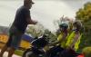 Video Viral Arogansi 2 Polisi di Batanghari, Pukul Dada dan Tendang Perut Warga