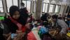 Korban Kebakaran Permukiman Padat Mampang Prapatan Mengungsi di Masjid - Bagian 3