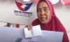 Dapat Bantuan Gerobak Partai Perindo, Ibu Darmia Harap Usaha Nasi Kuningnya Terus Meningkat