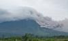 Gunung Semeru Erupsi Minggu Siang, Lontarkan Abu Vulkanik 1.500 Meter