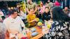 Momen Santai Presiden Jokowi, Erick Thohir dan Bobby Nasution Makan Durian di Medan - Bagian 2