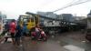 Truk Angkut Besi Mogok Melintang, Puluhan ASN di Karawang Terlambat Ngantor