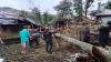 Pohon Kelapa Tumbang Timpa Rumah Warga di Pemalang