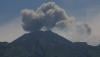 Foto Gunung Merapi Keluarkan Awan Panas ke Arah Kali Bebeng - Bagian 2
