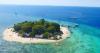 Indahnya Pulau Samalona di Perairan Makassar, Snorkeling Lihat Kapal Perang dan Terumbu Karang