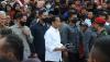Presiden Jokowi Bagikan Sembako di Pasar Selo Boyolali
