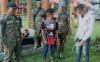 Asyik Pesta Miras di Area Taman Kapuas, Sekelompok Remaja Ini Dibubarkan Satpol PP