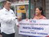 Dapat Gerobak Gratis, Penjual Ayam Geprek di Surabaya Doakan Partai Perindo Semakin Mengayomi