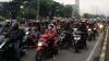Pemudik Motor Padati Jalur Pantura Cirebon, Volume Kendaraan Terus Meningkat 