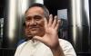 Senyum Politisi Demokrat Andi Arief Diperiksa KPK soal Dugaan Pencucian Uang - Bagian 1